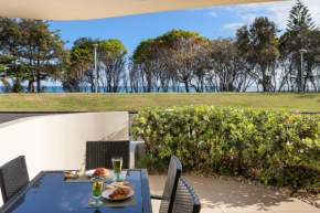 Waterview Beachside Apartment - Palms 2